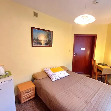 Gościnne Helenówek: Non-smoking With Free Parking Homestay *
